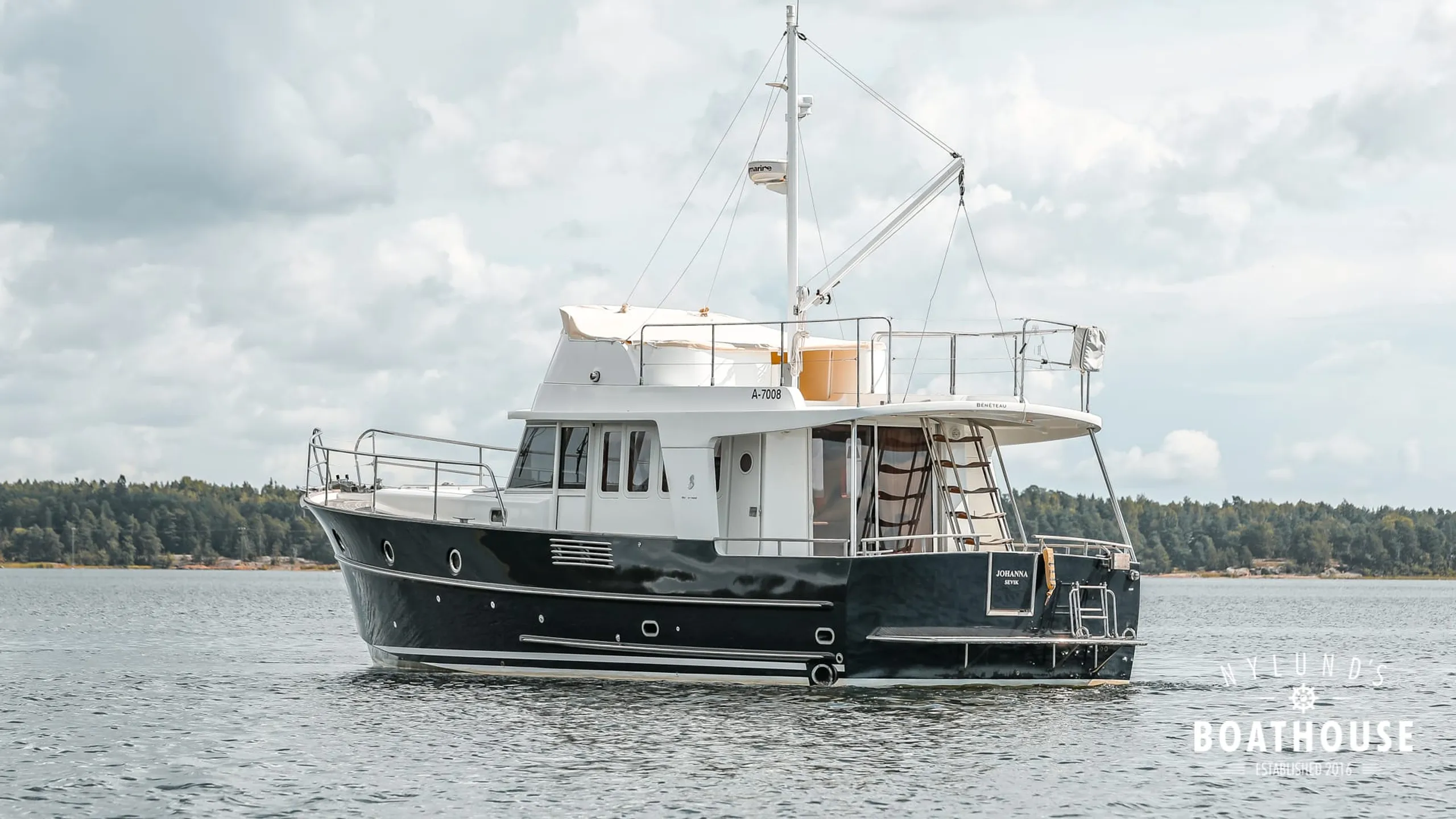Beneteau Swift Trawler 42 - Image 5