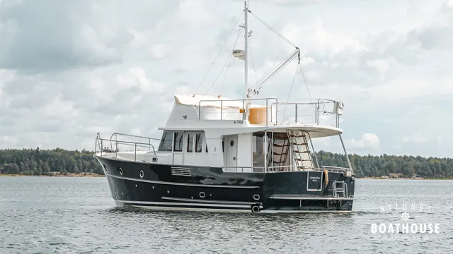 Beneteau Swift Trawler 42