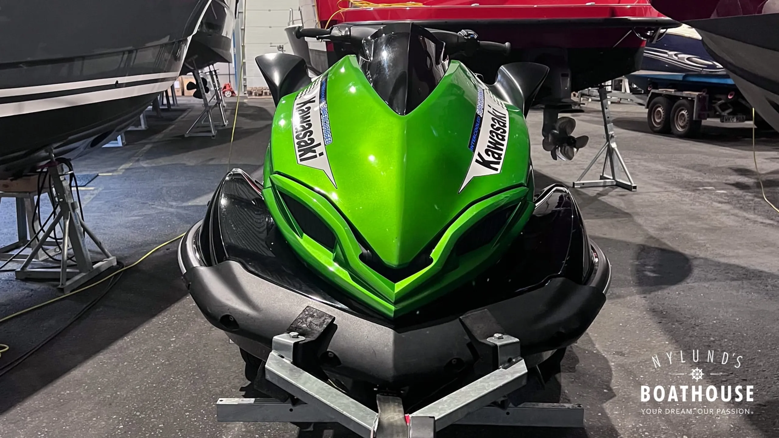 Kawasaki Ultra 300 X - Image 3