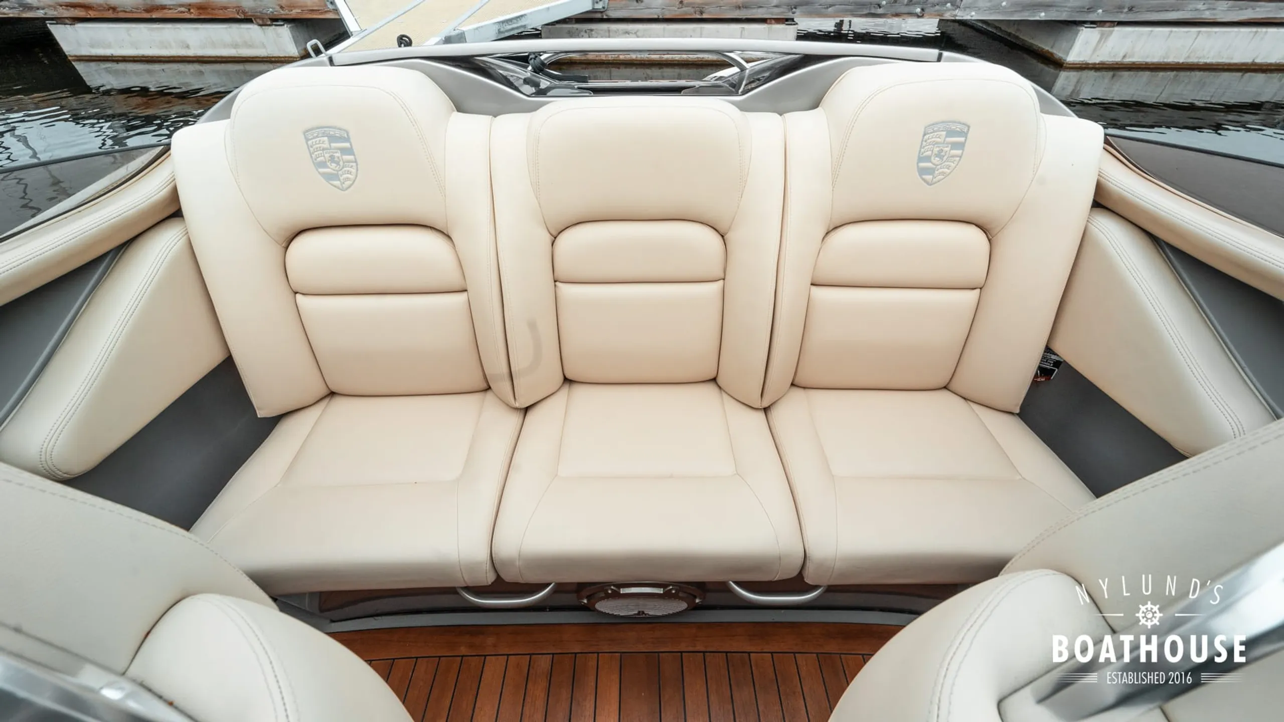 Donzi 28 Fearless Yacht - Image 30