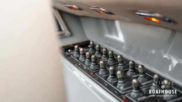 Donzi  28 Fearless Yacht - Kuva 46