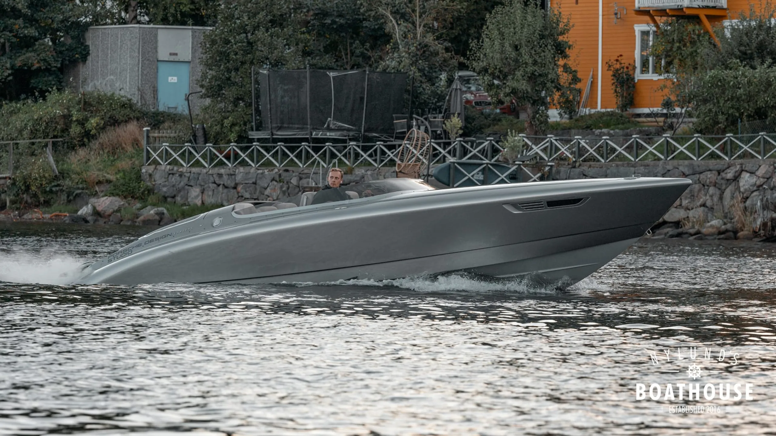 Donzi 28 Fearless Yacht - Image 25
