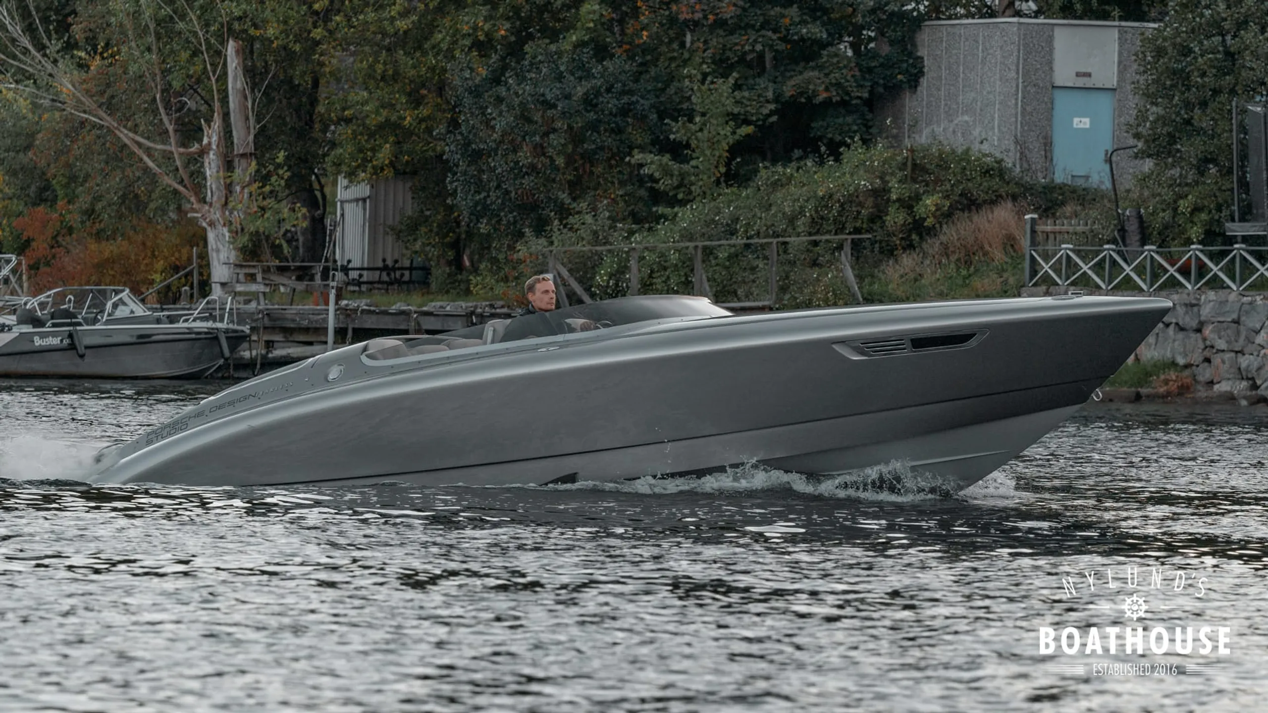 Donzi 28 Fearless Yacht - Image 24