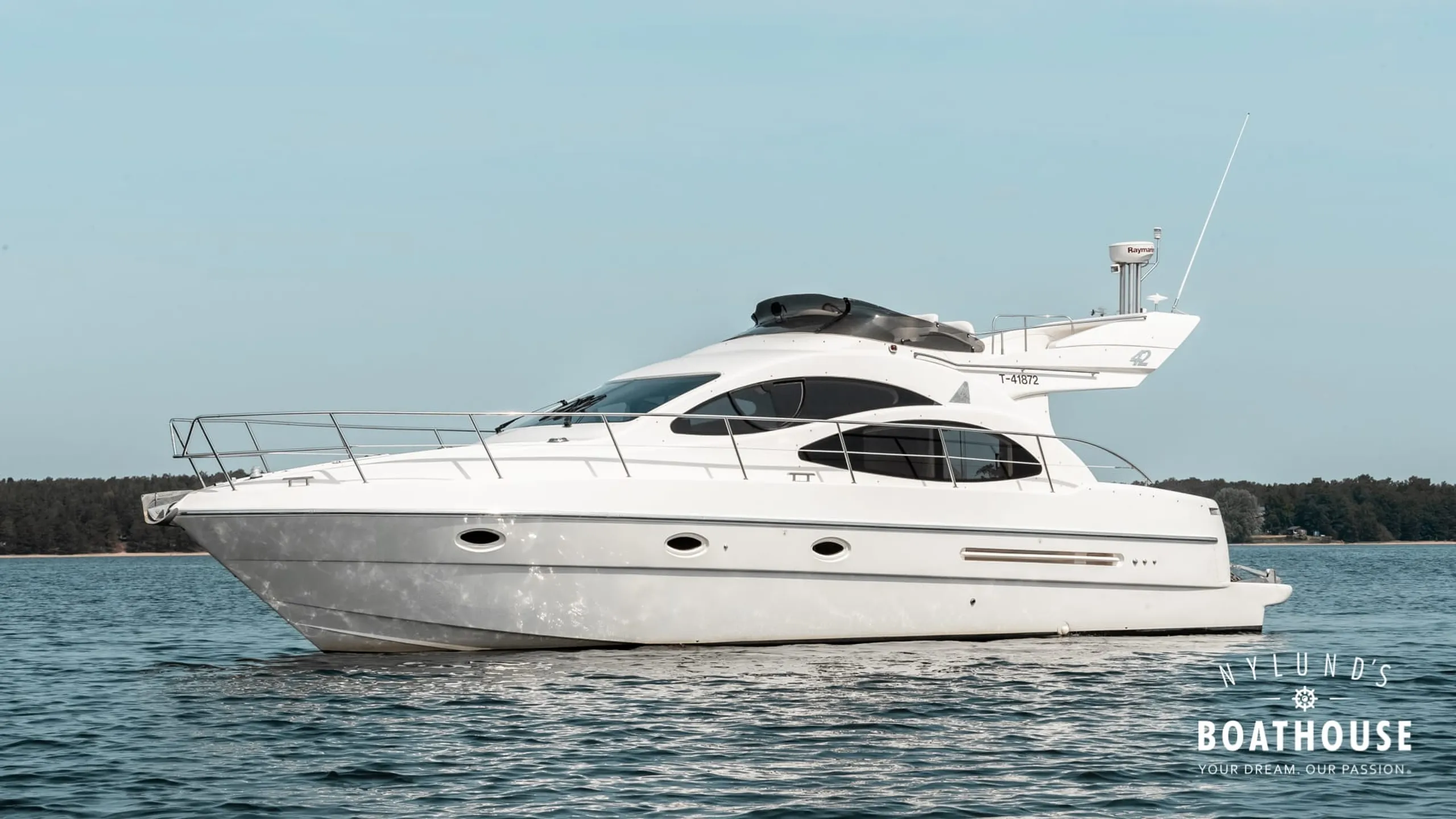 Azimut 42 Fly - Image 37