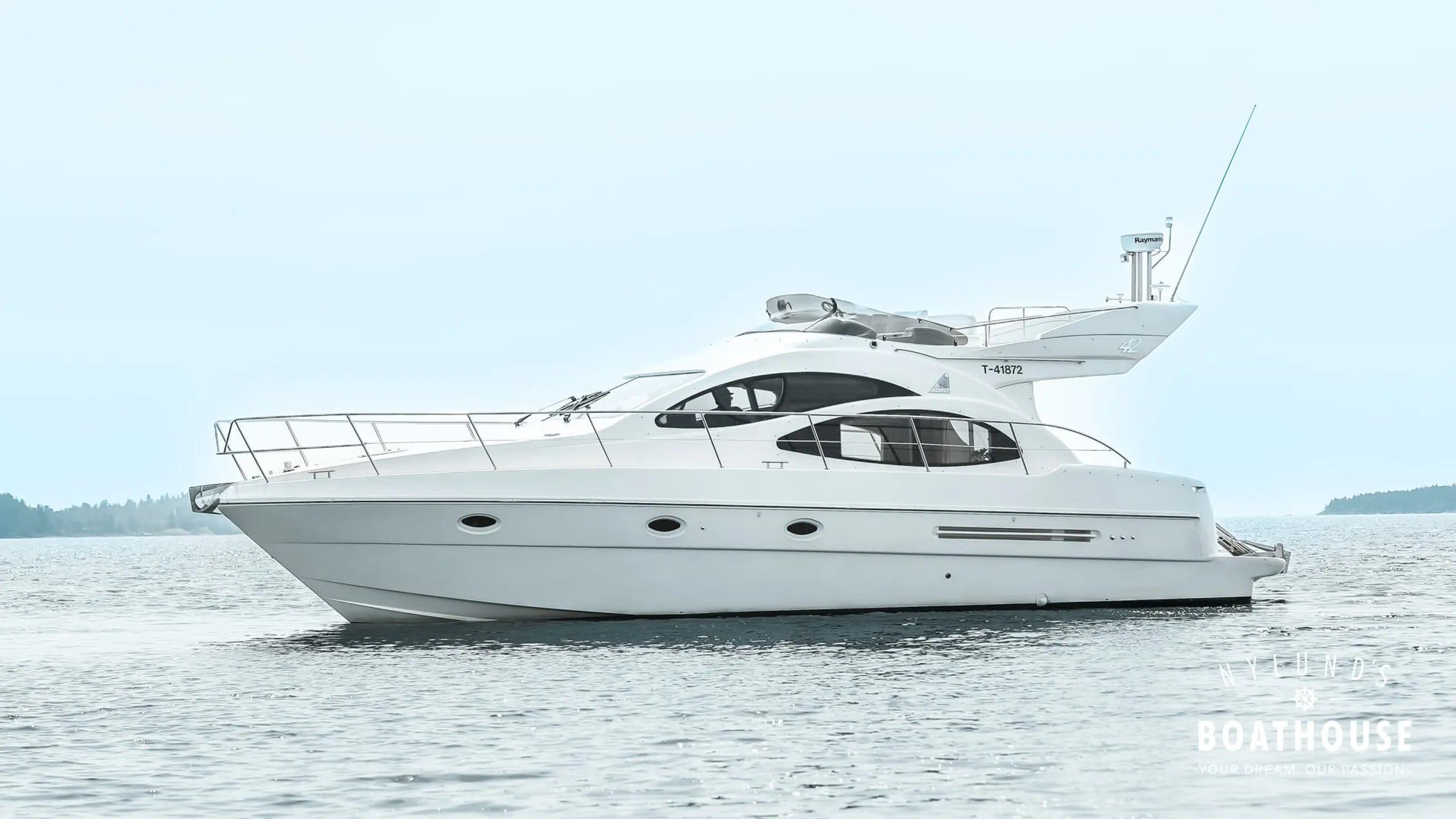 Azimut 42 Fly - Image 26
