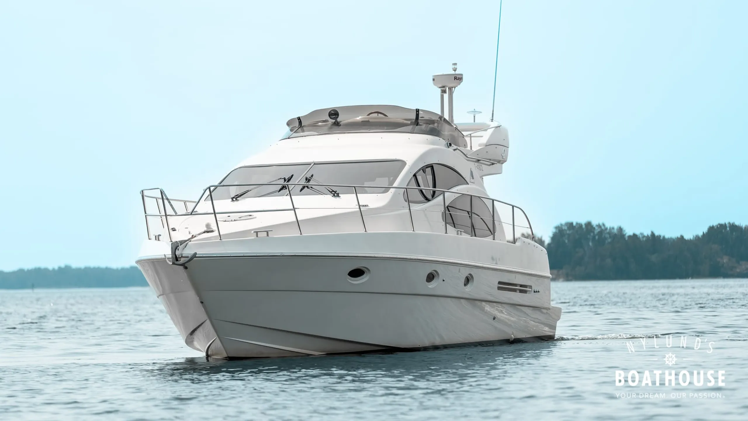 Azimut 42 Fly - Image 33