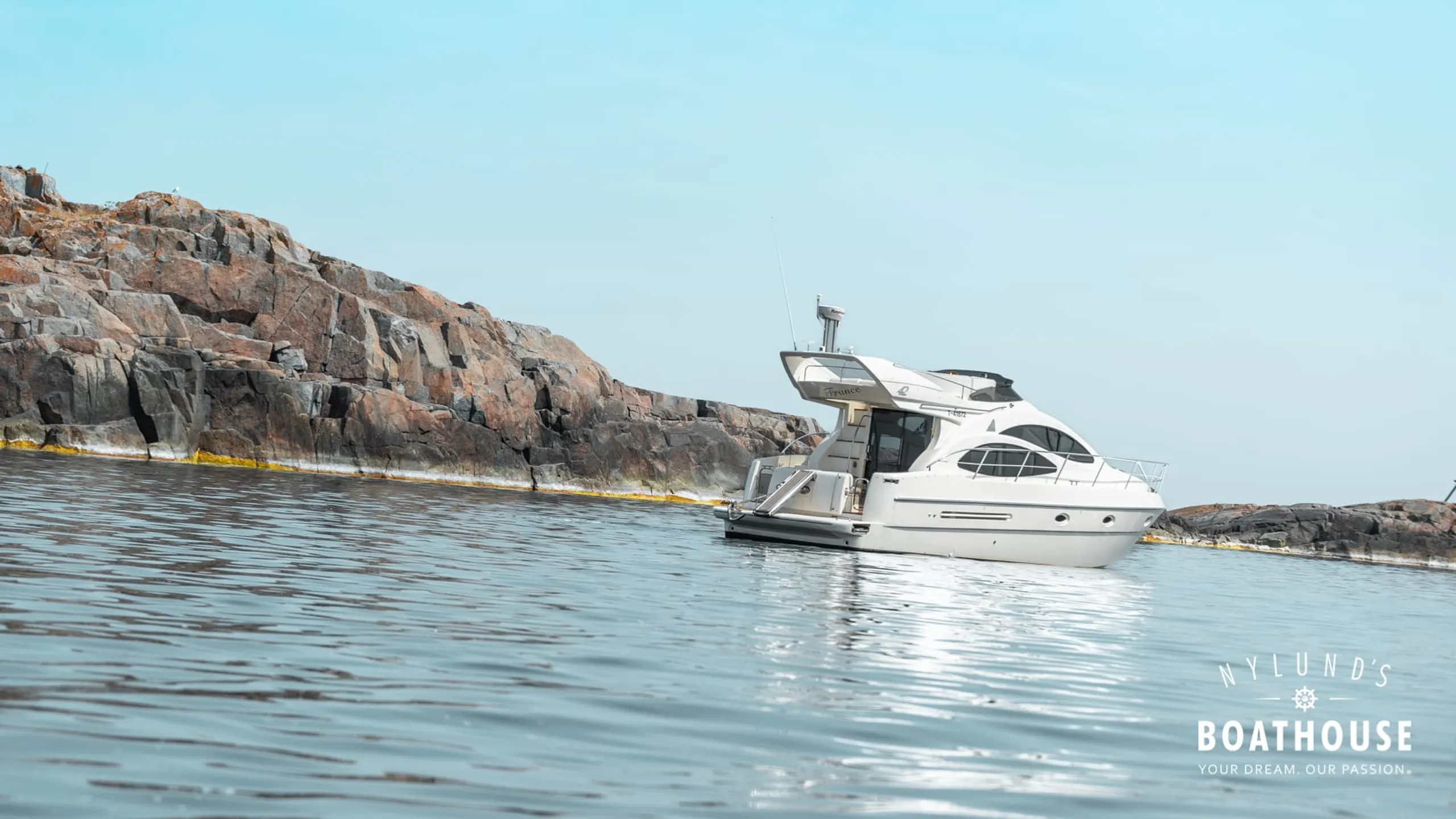 Azimut 42 Fly - Image 13