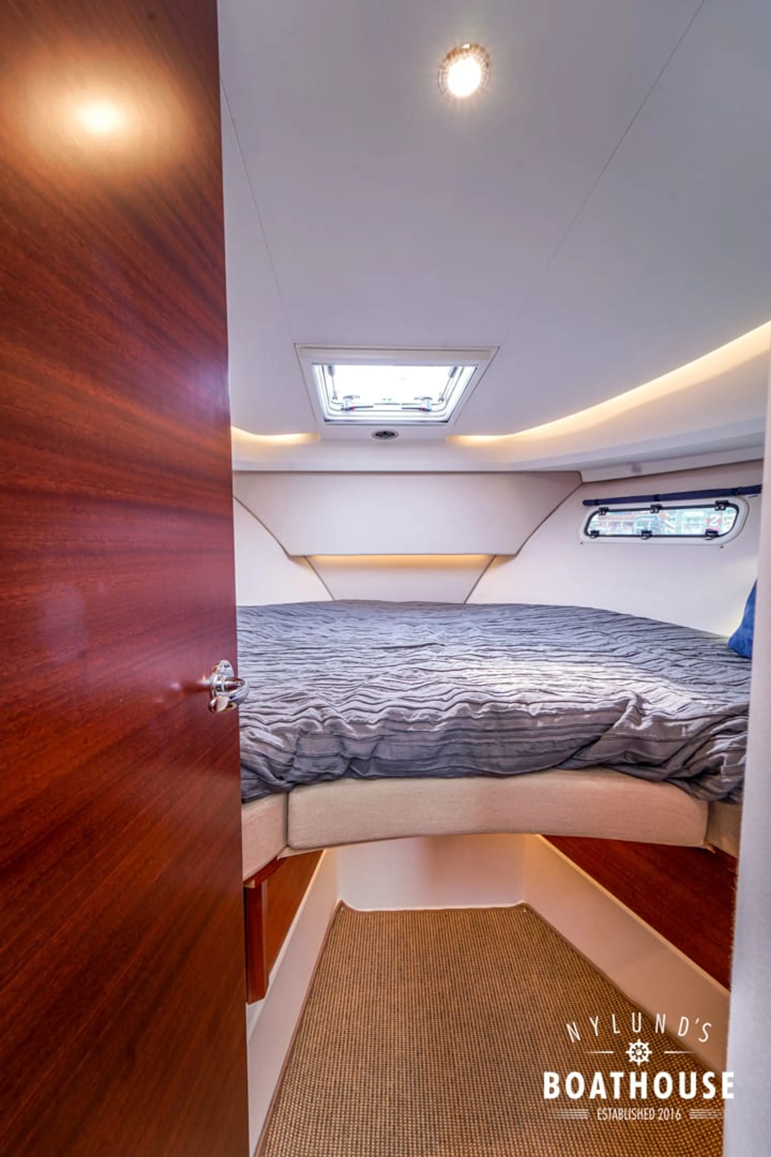 Nimbus 305 Coupé - Image 16