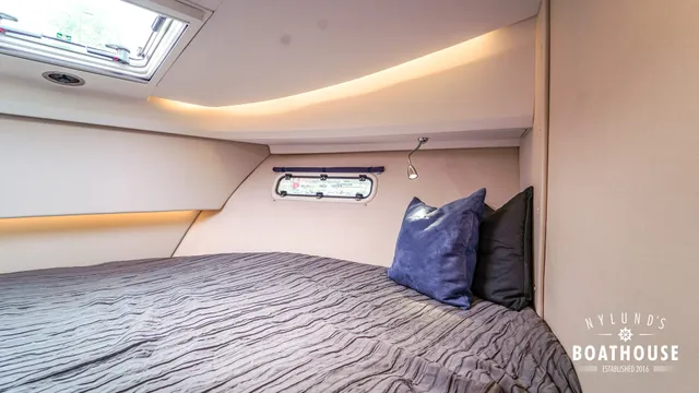 Nimbus 305 Coupé