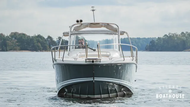 Nimbus 250 R