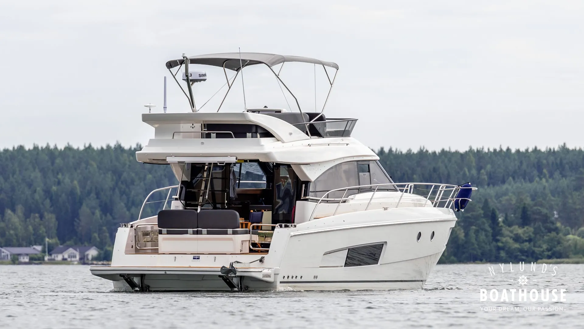 Bavaria Virtess 420 Fly - Image 14