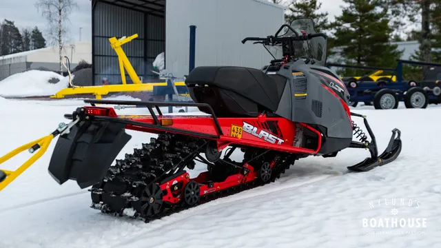 Artic Cat Blast LT 4000 / 146 Blast LT 4000 / 146