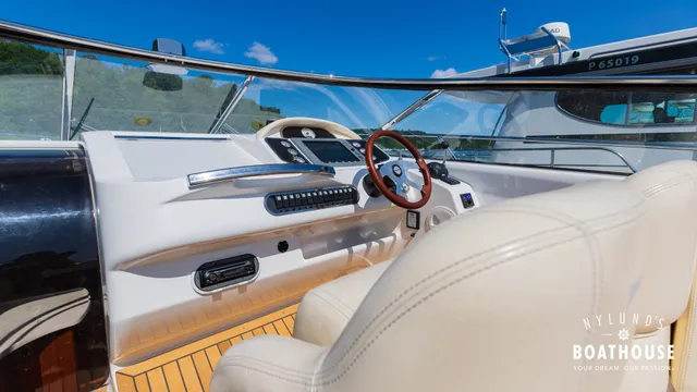 Windy 32 GT