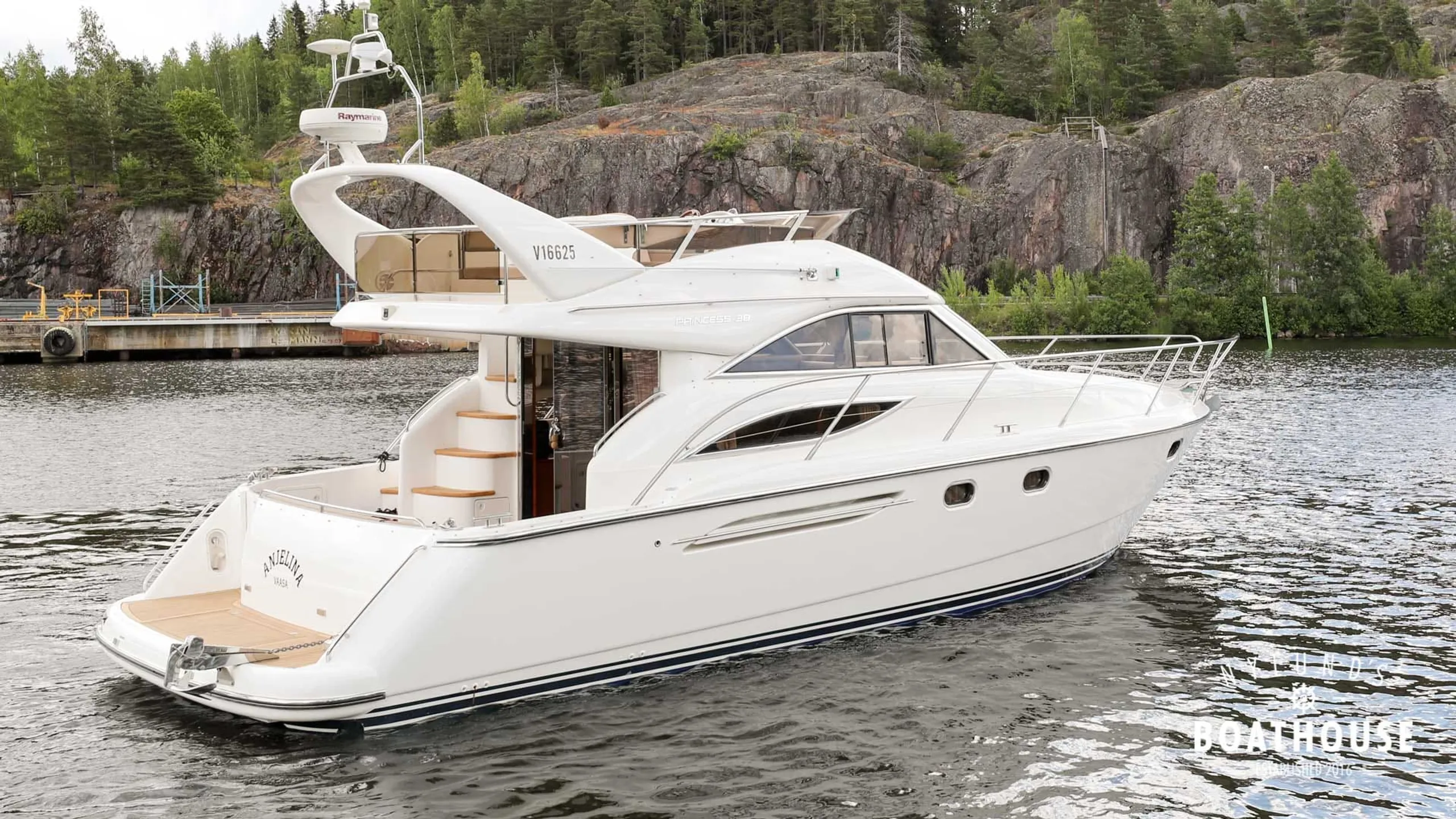 Princess 38 - Image 1