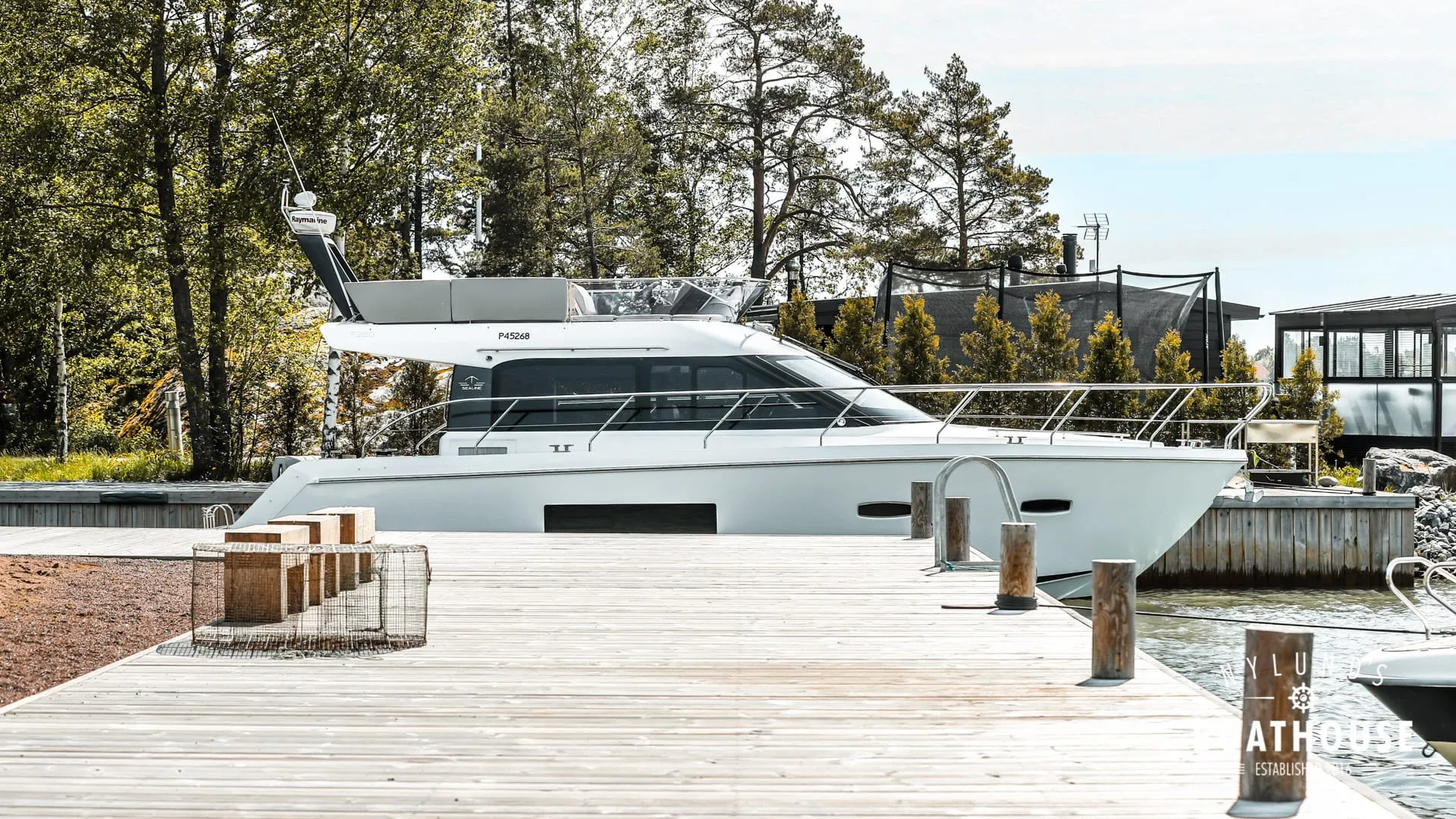 Sealine F380