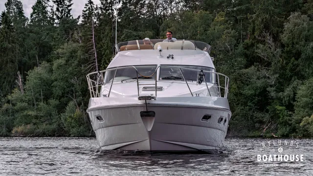 Sealine F42 / 5