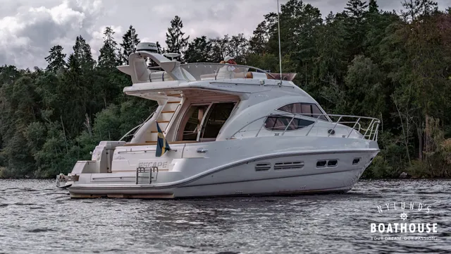 Sealine F42 / 5
