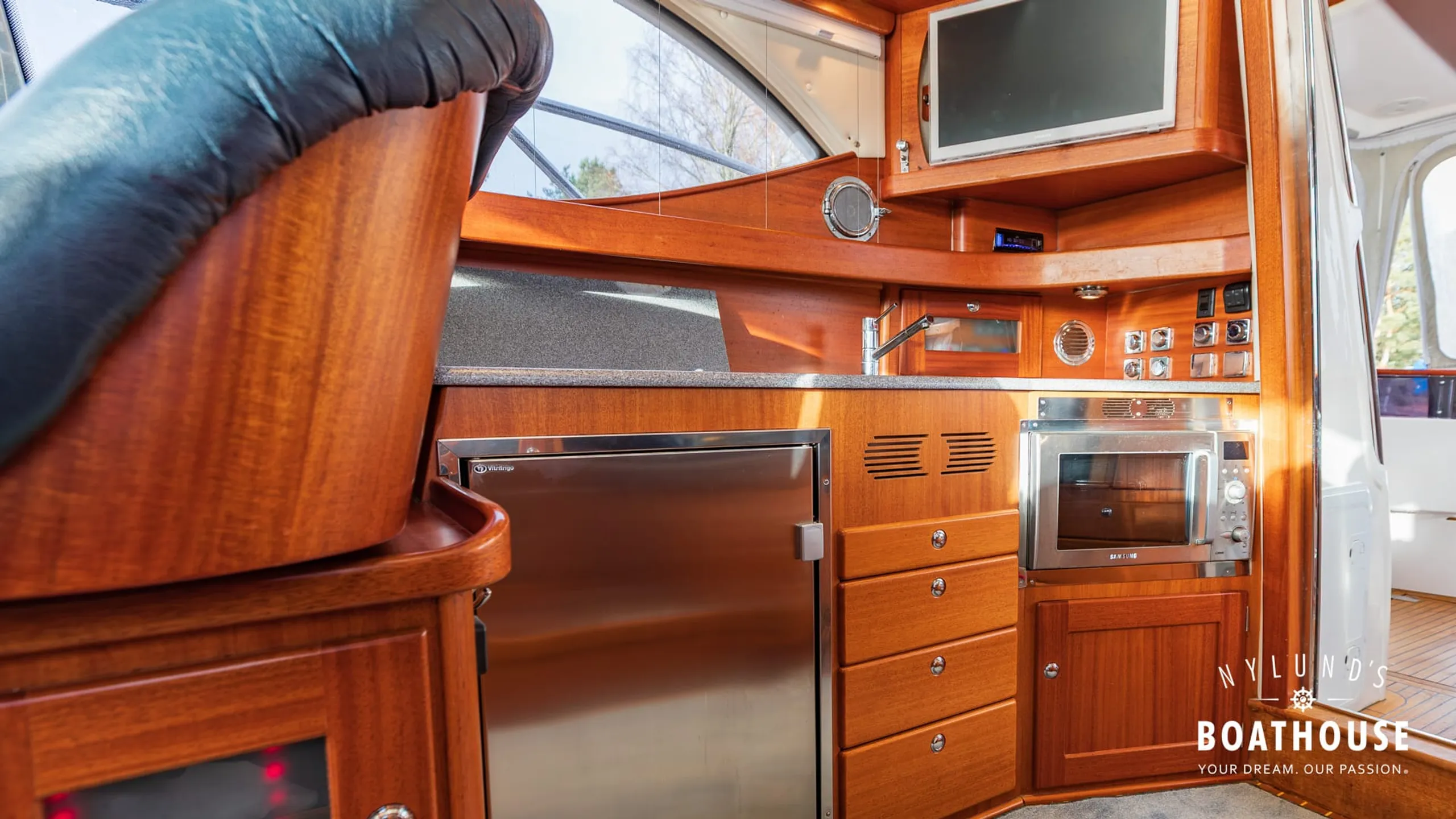 Nord West 420 Flybridge - Image 48