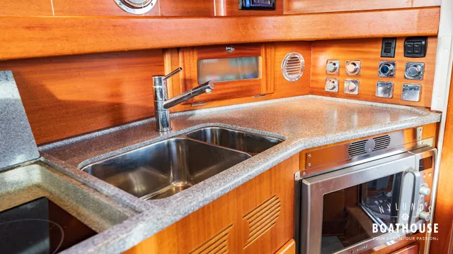 Nord West  420 Flybridge