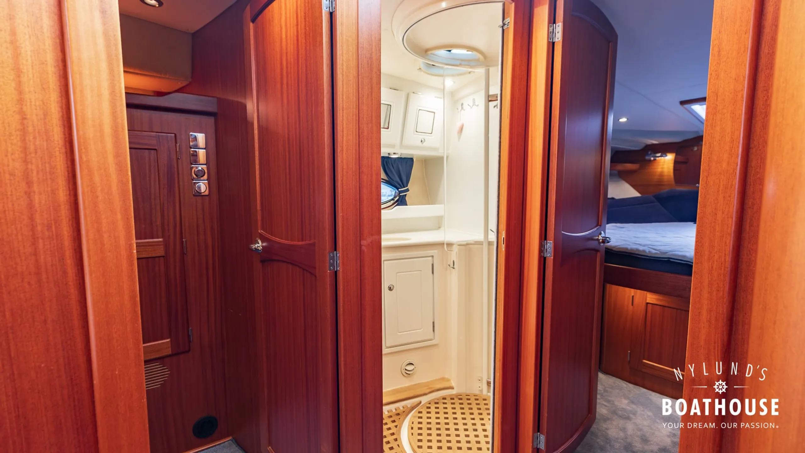 Nord West 420 Flybridge - Image 93