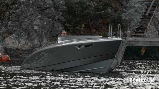 Donzi 28 Fearless Yacht