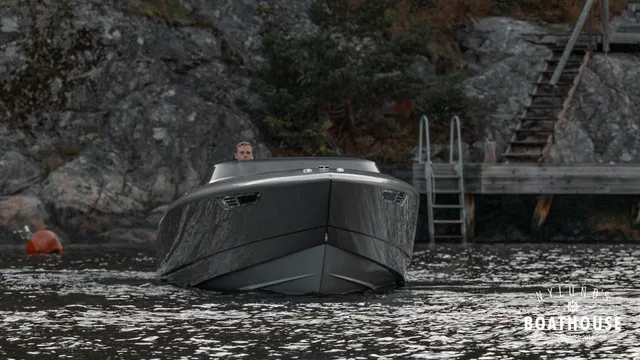 Donzi 28 Fearless Yacht