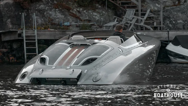 Donzi 28 Fearless Yacht