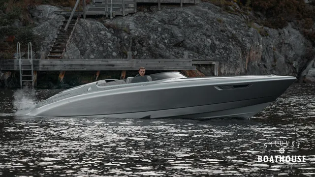 Donzi 28 Fearless Yacht