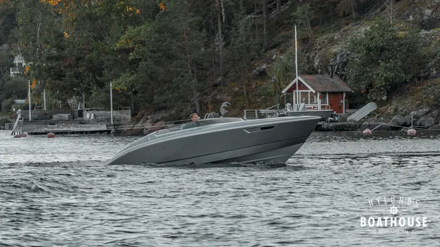 Donzi 28 Fearless Yacht