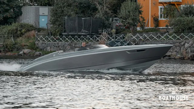 Donzi 28 Fearless Yacht