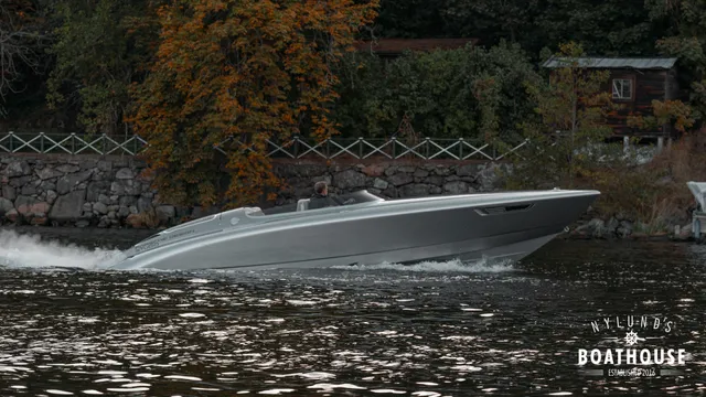 Donzi 28 Fearless Yacht