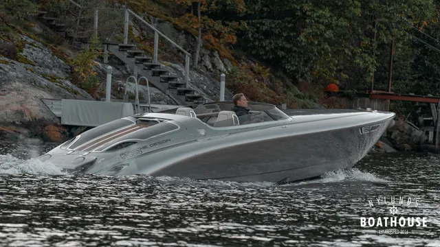 Donzi 28 Fearless Yacht