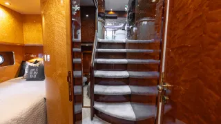 Elegance 68