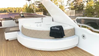 Elegance 68