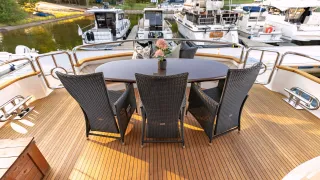 Elegance 68