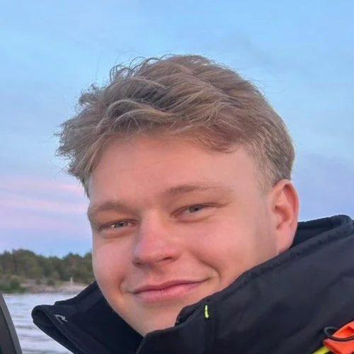 Amos Hellström